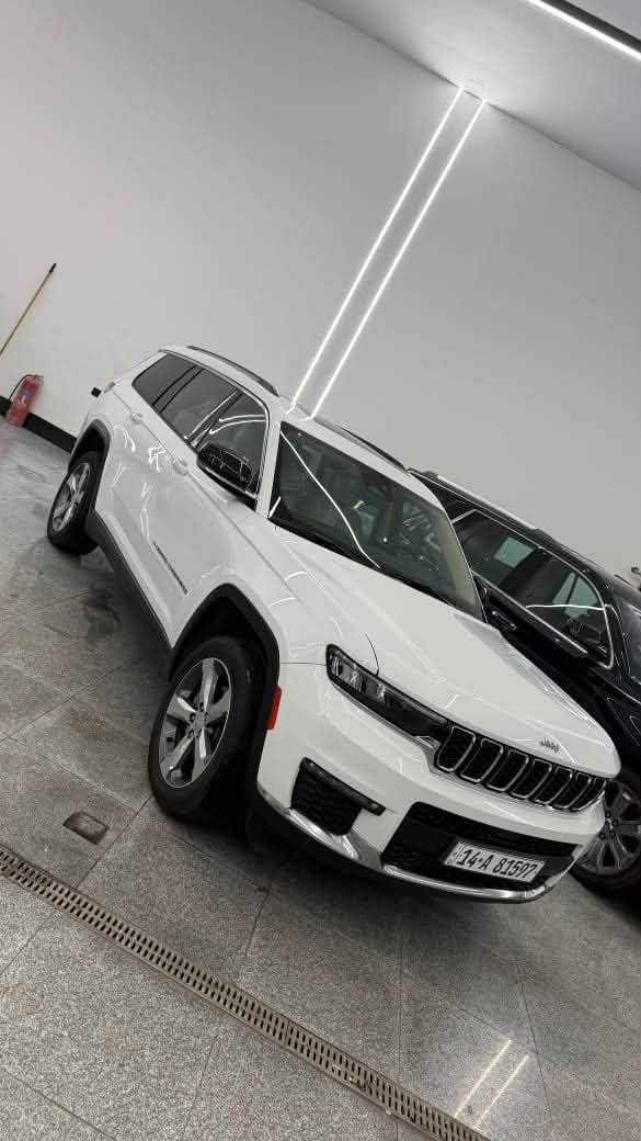 جيب جراند شيروكي ليمتد 2022 للبيع
🚙 Jeep Grand Cherokee Limited 2022

فحص وتقرير الغرق: شغالة بالمزاد

السيارة مكفولة

السعر المطلوب: 30,000 دولار

المواصفات:

فئة Limited

7 ركاب

محرك V6  الأسطوانات

ناقل حركة أوتوماتيك

دفع رباعي (4x4)

شاشة معلومات وترفيه كبيرة

كاميرا خلفية وحساسات

مقاعد جلد

تشغيل بصمة وستارت

فتحة سقف

تكييف أمامي وخلفي

للاستفسار أو المعاينة يرجى الاتصال ب
***********
***********
بصره شارع الوفود
