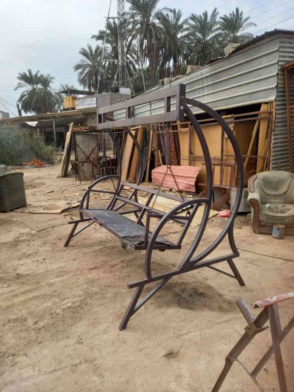 مرجوحة • ثقيلة • حجم كبير