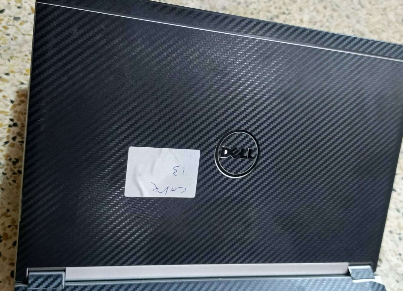 لابتوب ديل بسعر مناسب
كوراي ثري جيل ثالث
رام4 قابل للتطوير 
هارد500 قابل للتطوير
بطارية ساعه ساعه ونص  ساعتين وحسب الاستخدام مرات يقل بسرعه بسبب ترك البطاريه 
نضافه 90 بلميه 
بي العاب كولف ديوتي 2 ومشاكس GTA
وبرامج تواصل واكسل ووررد  والسعر ب95 الف فقط 
شراي راسلني او اتصل عل رقم *********** عندي توصيل
