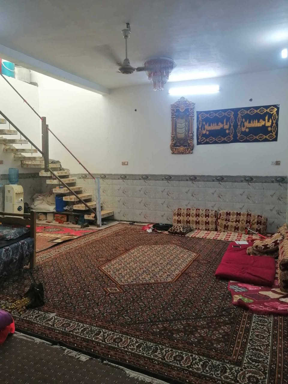 السلام عليكم ورحمة الله وبركاتة
بيت للبيع ناحية سديناويه  مساحه 210 متر ركن قرب الدله يبعد عن فلكة الدله 40متر متوفر كافة الخدمات السعر خاص او الاتصال عالرقم *********** واتساب
