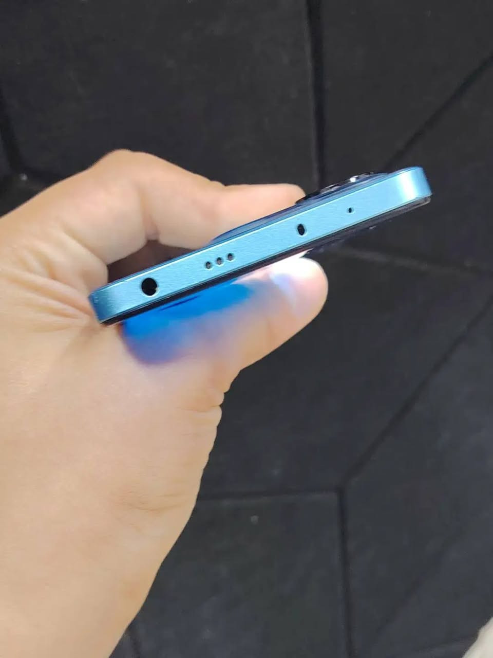 سلام عليكم للبيع ريدمي نوت 14 برو 5G ذاكره 256 بوبجي 120 فريم معالج هيلوجي 99 الترا رام 16 الجهاز صفررررر ماواصله مصلح بصمه اصبع بل شاشه شغاله شرط او بصمه وجه او دبل سيمكارت الجهاز تفحصه يله تاخذه يرهم مراوس ايفون 11 او فوك البطاريه عملاقه 7000 ملي امبير انسه الشحن الجهاز سعره 150 بي مجال حك جيتك وشكراً
