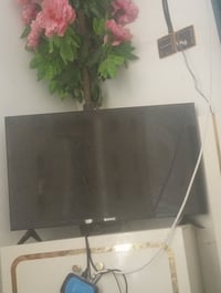 ابلازمه • خاص • تواصل