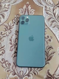 آيفون ١١ برو ماكس • ٢٥٦ • بطارية ٧٥٪