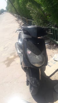 سكنس فحل • ياباني • ٢٠٠