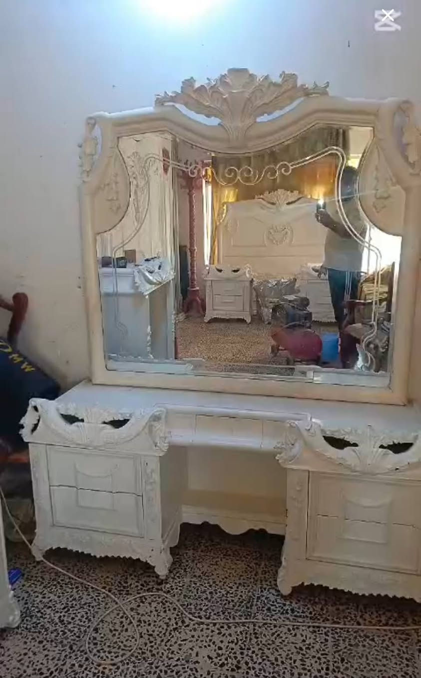 غرفة نوم • ديكور • بدون تفاصيل