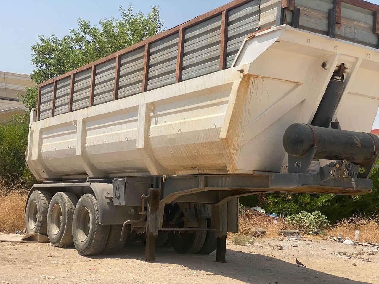 نساف دارا قصاب للبیع
جک کبیر دنکیر ١٦ جک و میلان شرط
***********
