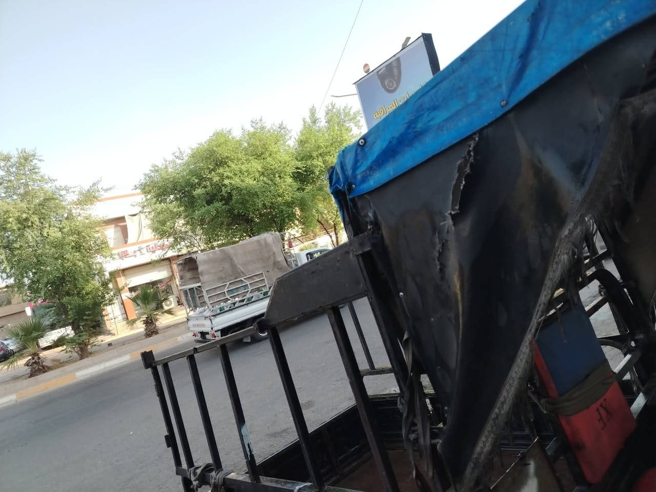 سلام عليكم هي الجنج للبيع السعر 60وبي مجال مابي باب وره وهي رقمي *********** مكاني كركوك قادسيه
