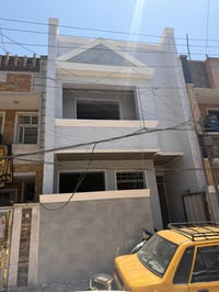 بيت للبيع الشعب العقاري الثانية خلف جامع بدرية  المساحة 100 م  الواجهة...