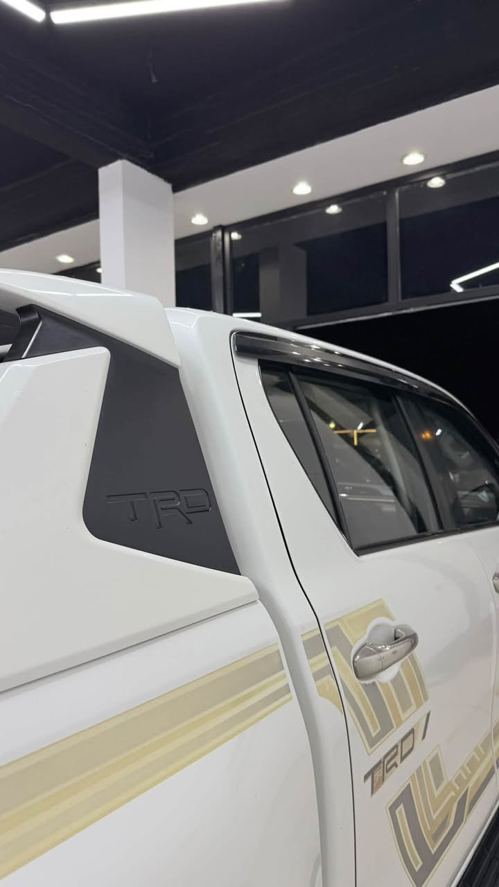 هايلوكس TRD • ٢٠٢٠ • فور ويل ٦ سلندر