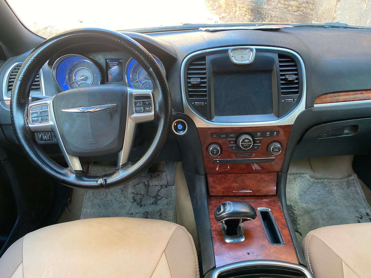 السلام عليكم
للبيع فقط 

اوباما 2014 اصل رقمه بغداد  أجره 

حادثه مع الصور

السياره جاهزه من كير محرك حداديه 

تبريده ثلج ❄️ 

تخم تاير جديد 

صبغه جديده 

داخله نضيف جداً 
تغليف كشنات جديد لون بيجي 

السياره نضيفه ومابيها اي نقص

السعر /170$

الرقم /***********

نص مكتوب في الصور:
- CT023 - 07/01/2018 IMPACT AUTO AUCTIONS, INC. ©