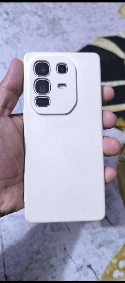 أنفنكس نوت 50 برو بلـس 5G جهاز فلاكشب معالج 8350  ببجي 120 فريم. شاشه 144 هيرتز. كامرا جداً راقيه 100X شاحن 100 واط يدعم الشحن الاسلكي 50واط ذاكره 256 عشوائيه 12+12 كامل ملحقات. ناصريه مركز تفاصيل اكثر خاص ***********
