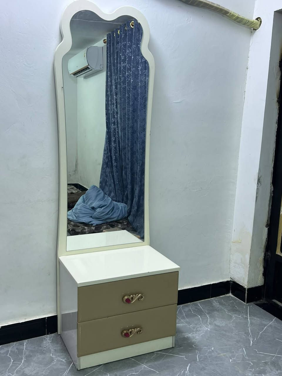 غرفة تركية • ٩ قطع • نظيفة ١٠٠٪