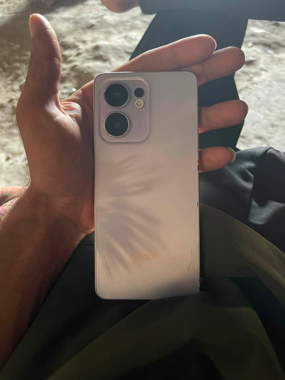 السلام عليكم تليفون للبيع oppo Reno13 F
ذاكره 256 الجهاز نضيف كلش كلي ما مبدل بي مكفول من عطل السعر  180 او بي مجال للاستفسار الرقم ***********
واتساب *********** عنوان بغداد
