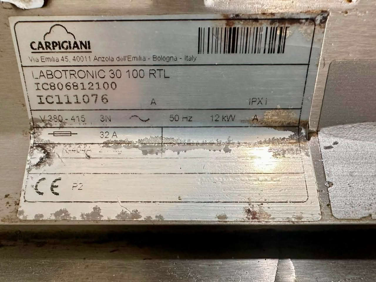 السلام عليكم
كاربجاني
Labotronic
30 100 RTL
تبريد هواء 
مستخدمة نظيفة جداً خالية من اي ضرر او تصليح 
شرط الفحص مشتريها جديدة من الشركة 
مكان المكينة البصرة / مول تايمز سكوير 
اي استفسار / ***********
