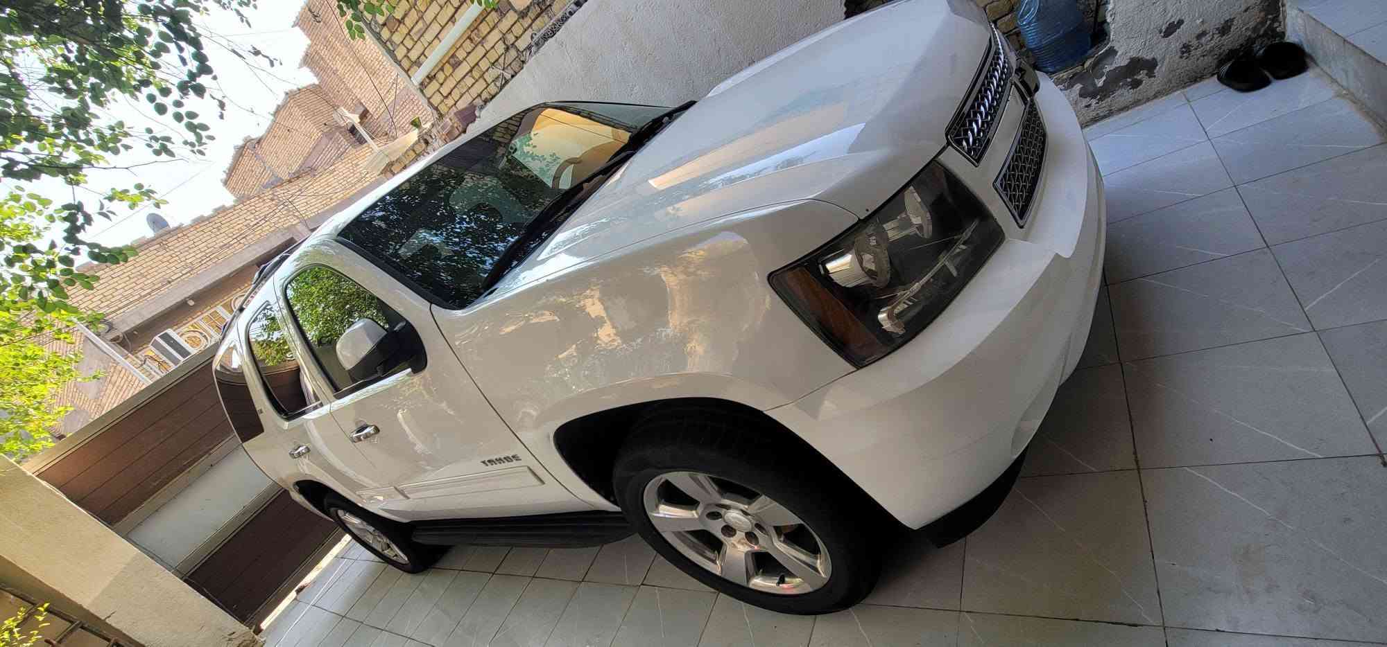 تاهو LTZ فول مواصفات
رقم بغداد مشروع وطني تحويل مباشر 
موديل 2007 المواصفات فتحه كشنات جلد كهرباء دمام شاشات عدد ٢ كامره اشاير بالمري سبعه راكب ثلاث قطع تبريد تشغيل عن بعد وبيها بعد مواصفات سياره جاهزه من كلشي تبريد محرك كير حداديه تخم تاير كامله مكمله بدوون اي نقص 
بيها رشات صبغ جماليه مكفوله شرعيات 
مكانها كوت مركز مدينه السعر 160 
هاتف *********** بي واتساب 
وبالخير وبالعافيه على الي ياخذها
