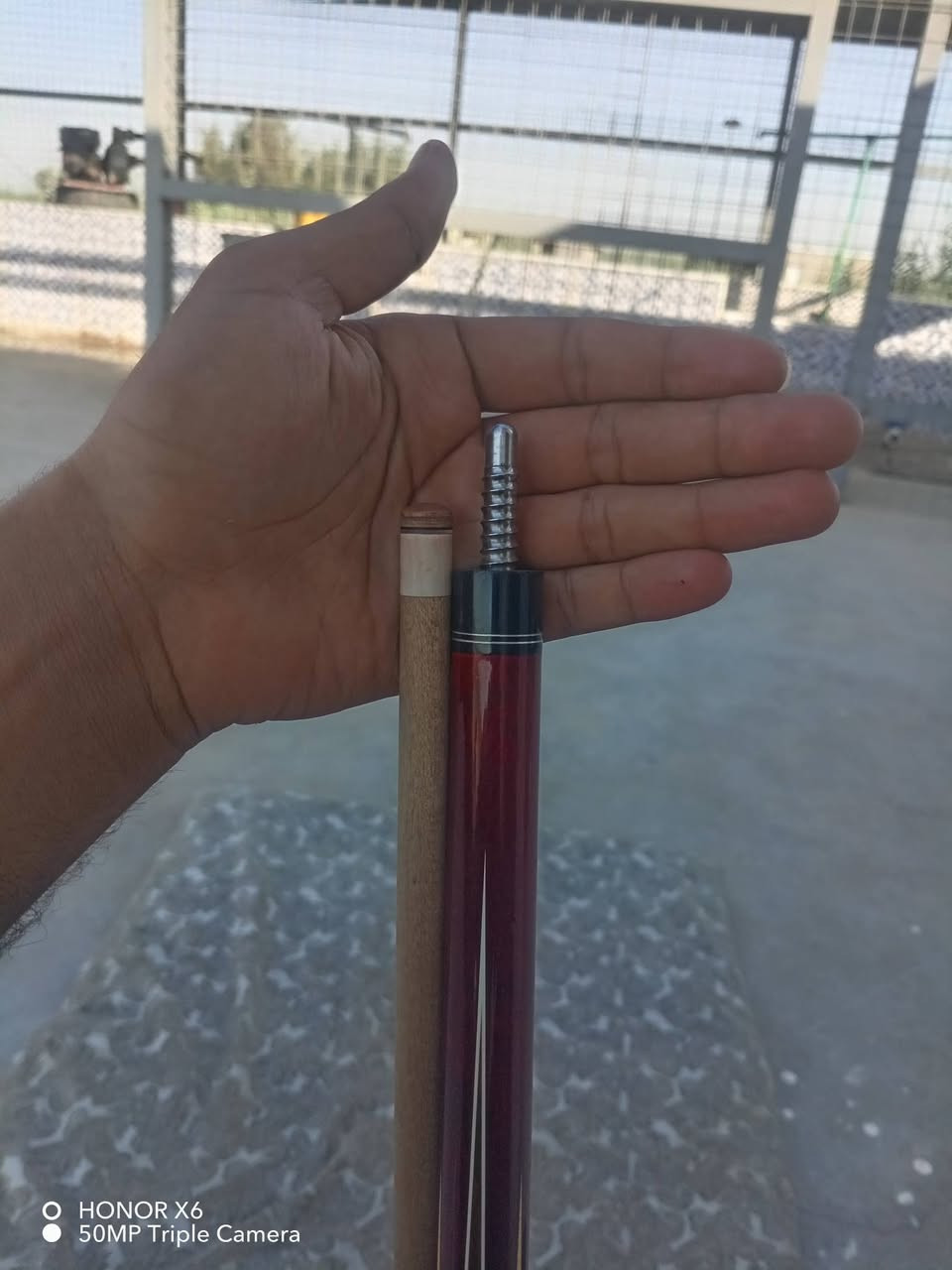 عمي سلام عليكم مز فوري لبيع تبه قبل يومين شديته كيوب يخبل وزن ١٩ ونص كيوب طرحه مالته 
بس ثنين بل العراق هاي طرحه لي يريده يراسئلني خاص  ويدلل مكان واسط صويره اكو توصيل جميع لمحافظات
*********** واتساب فقط
