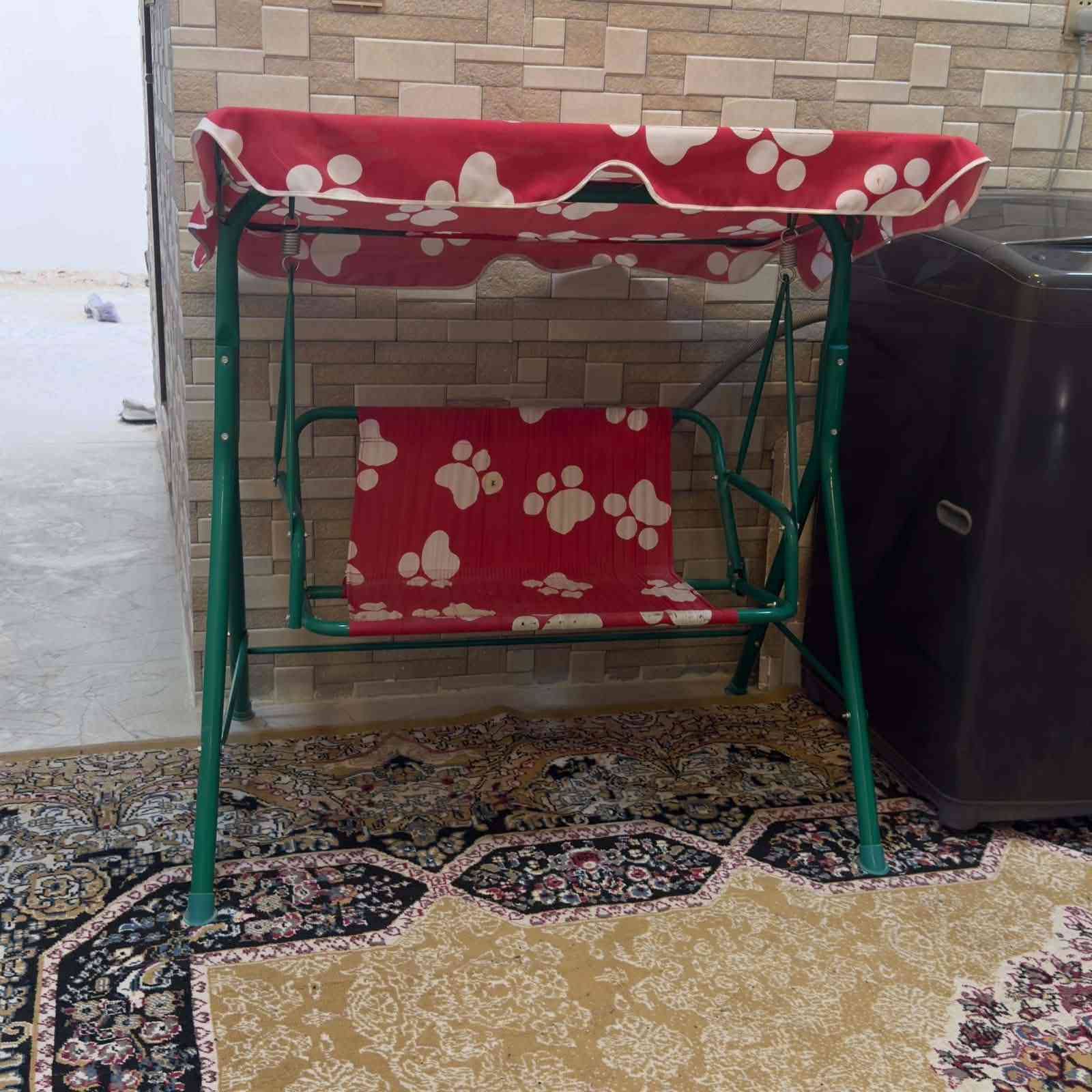 غرفه تركيه نضيفه جدا 6 بيبان . مع كنتور بابين أضافي السعر 600 بيها مجال .ومرجوحه اطفال السعر 30 وحجله السعر 20 المكان كربلاء ملحق الفارس ***********
