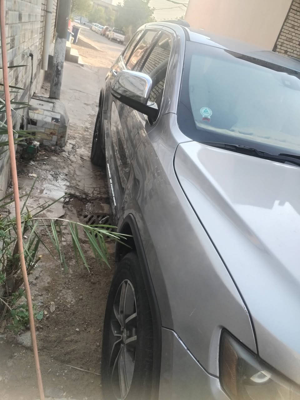 سلام عليكم سياره جيب  موديل 2018كامل لمواصفات تبريد كشن  شاشه دفع رباعي مكينه 6استندر رقمه واسط 
سياره خير من الله كامل لمواصفات داخله سونار بنيد وجاملغ ربع  مابيهن ضربه بس صبغ سعر 185 
***********
