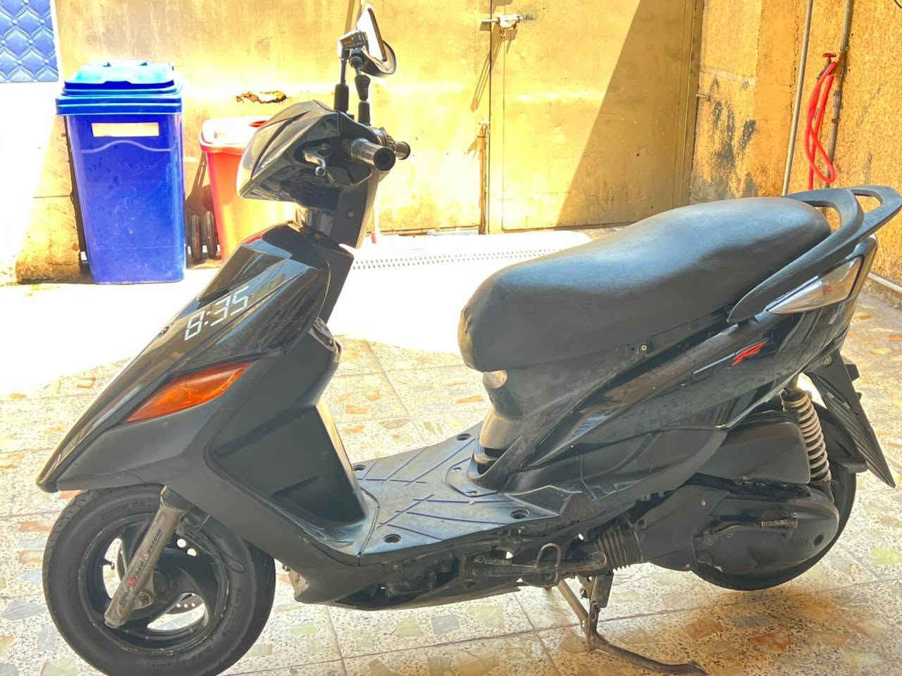 سلام عليكم دراجه ثعلب GTR نضافه فول تخم تاير كلجات جديد دراجه نركه سلف دهن كل سبوع ابدله محرك نضيف فول  مكاني بغداد  حي نصر سعر 500بيه مجال تواصل خاص او رقم ***********
