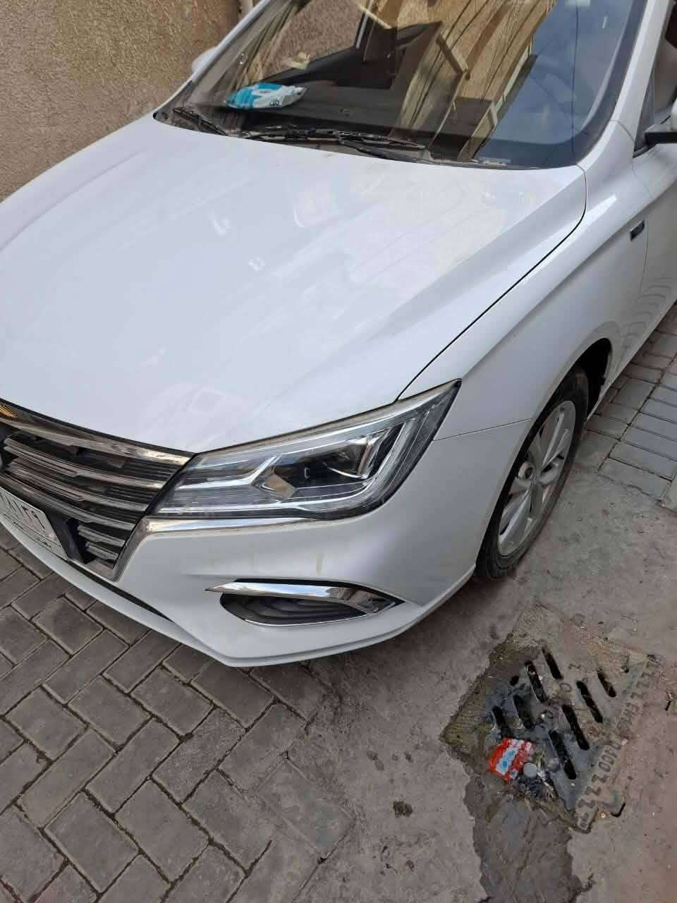 من رخصه الادمن
سلام عليكم
سياره نوع MG5 للبيع
موديل 2024
مكفوله كفاله عامه من ضربه وصبغ وتبديل حته من بارد
ماشيهKM3000 يعني زيرو
تبريد كير مكينه كله مكفول
سعر:115 وبيها مجال 
مكان بغداد العطيفية
الاستفسار الاتصال على
***********ابو مصطفى
