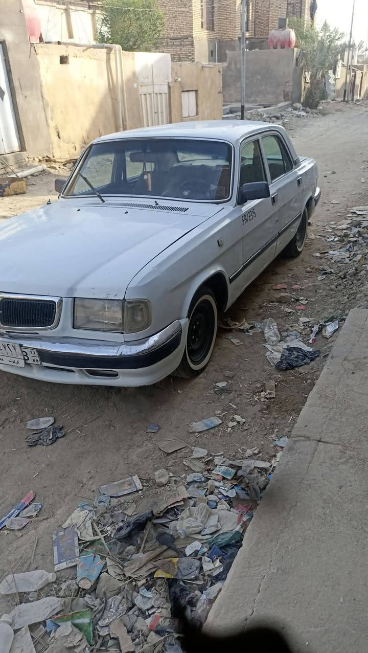 سلام عليكم فولكا موديل 2003 للبيع السياره جاهزه اي نقص مابيهه مكينه فيفيتي كير وحداديه خير من الله تبريدهه كامل راس الثور خير من الله طخم تاير جديد سعرهه 45 وبيهه مجال قليل للشراي رقم الهاتف ***********
