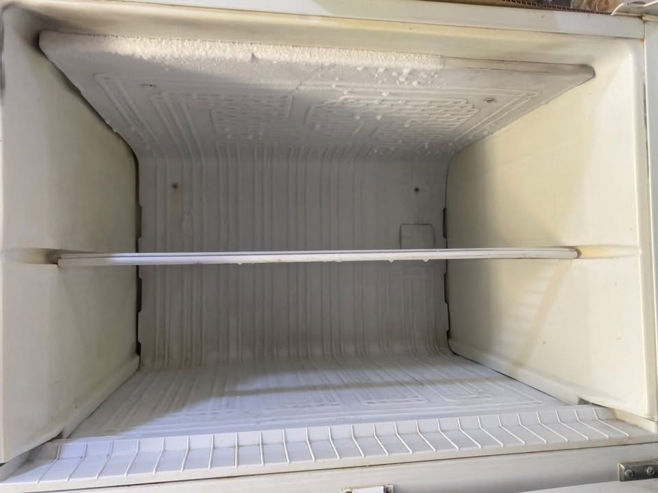 سلام عليكم
غراض بيت لبيع 

ثلاجه حجم جبير نظيف كلشي ما بيه شغاله سعر 150

مجمده جديده ما مستخدمه هواي بس عطلت مجمد سعر 70

غساله شركه دنكه  نظيفه جديده مصار سنه من مشتريه سعر 100

شاشه شغاله كلشي ما بيه سعره 150

العنوان كربلاء حي العباس 

***********فقط اتصال
