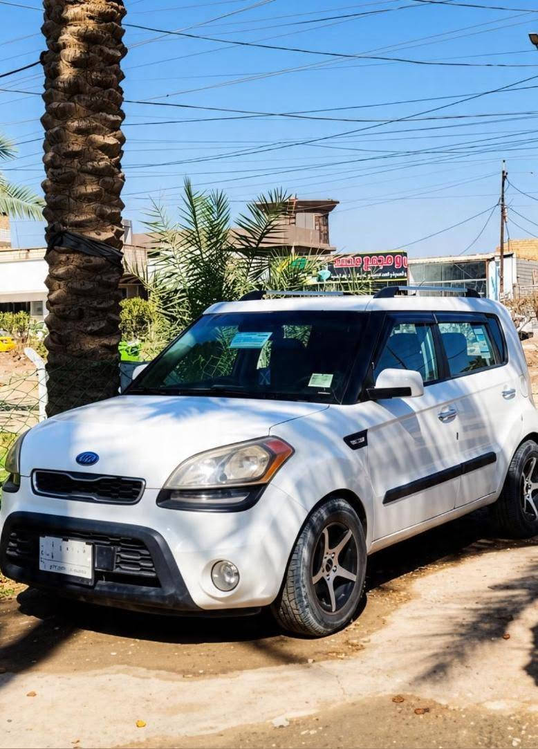 كيا سول ٢٠١٣
محرك ١٦٠٠
رقم واسط شرط التحويل
للبيع او مراوس
السعر ٩٠ وبي مجال
مكانها ديوانيه
رقم التليفون ***********
