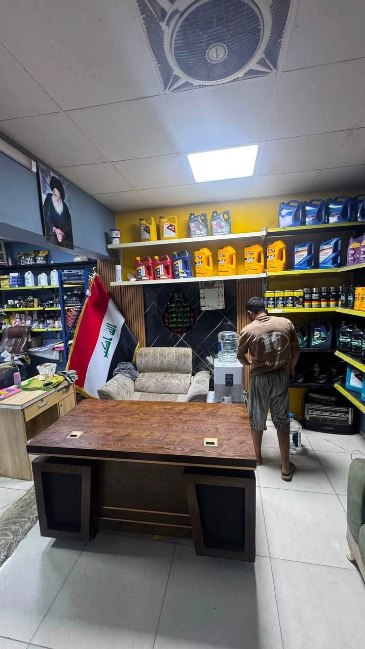 سلام عليكم محطة غسل للبيع في حي الجهاد 
للاستفسار ***********

للبيع محطة غسل سيارات وتبديل زيوت وبنجر كاملة وجاهزة للعمل عدد ٣ محلات

1-مضخة ماء 
2-خالعة تاير مع ادوات البنجر  
3-ادوات كامله 
4انواع الدهون وفلاتر الدهن والتربيد والشوته
5سبلت توسوت انفيرتر
6-سستم كامرات مع بلازما
7-بطل رغوة (فوم غسل )
8-مكنسة كهربائيه
9-كمبريسر هواء 

المحلات جاهزة من كلشي تجي كبل تشتغل مناقصه اي شي
