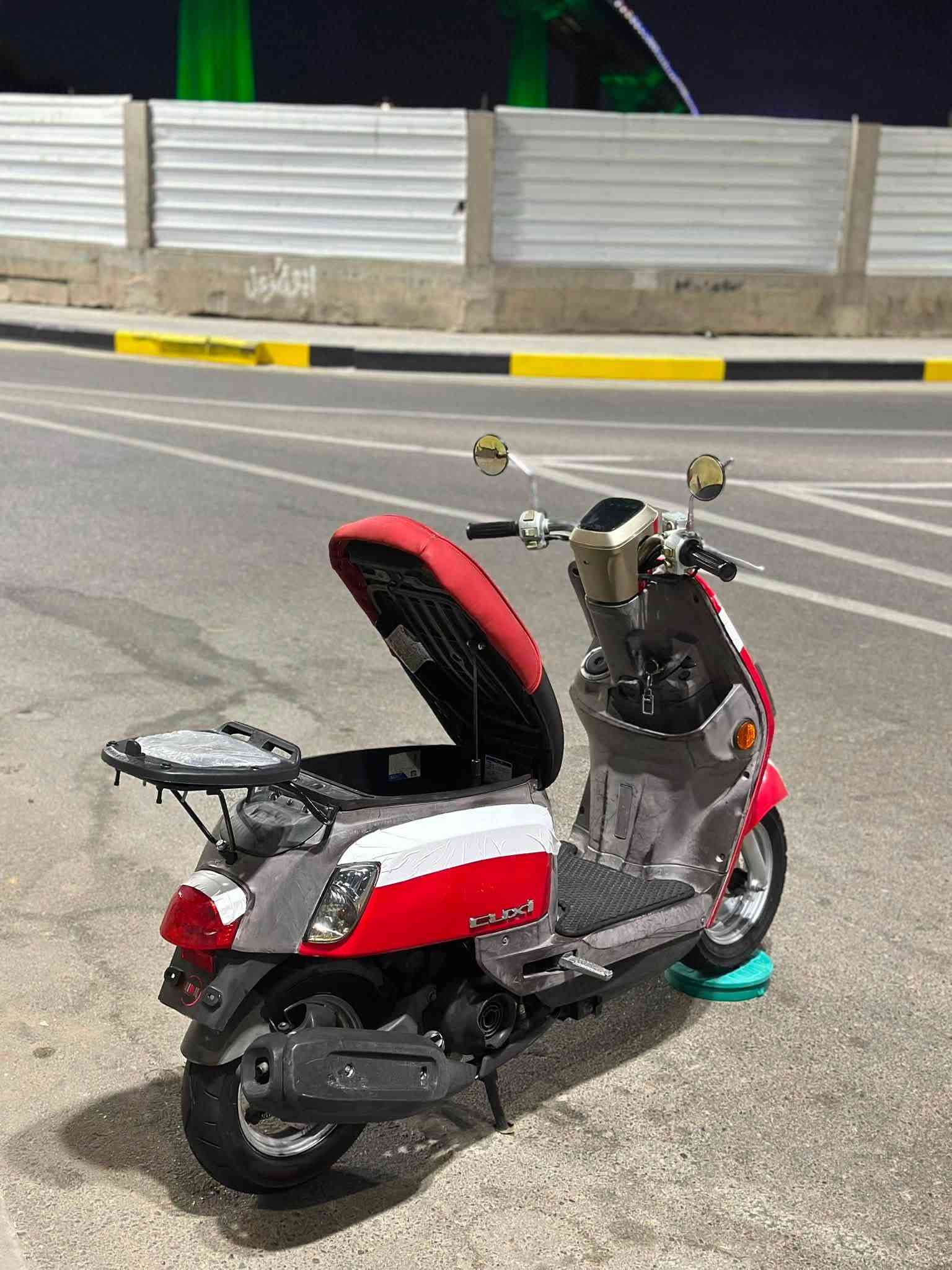 سلام عليكم دراجه بوليس مسطره دراجه كفاله صبانه ما محطوط عل مكينه دراجه كله شغاله سلف شاير يمنه يسره كلوب عالي ناصي سكن دراجه ملحه ختم واحد  شلعه ومعدل تاكل الكاع سعر 1100وبيه مجال قليل البكان الامن داخلي رقم ***********
