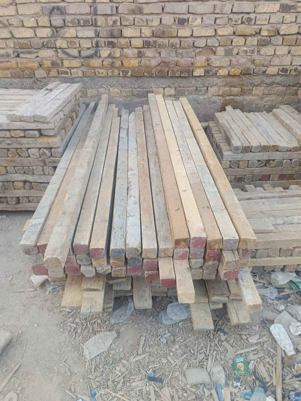 قالب خشب للبيع نظيف العدد 11 مكعب مكاني حله الاستفسار على الرقم ‏‪***********‬‏
