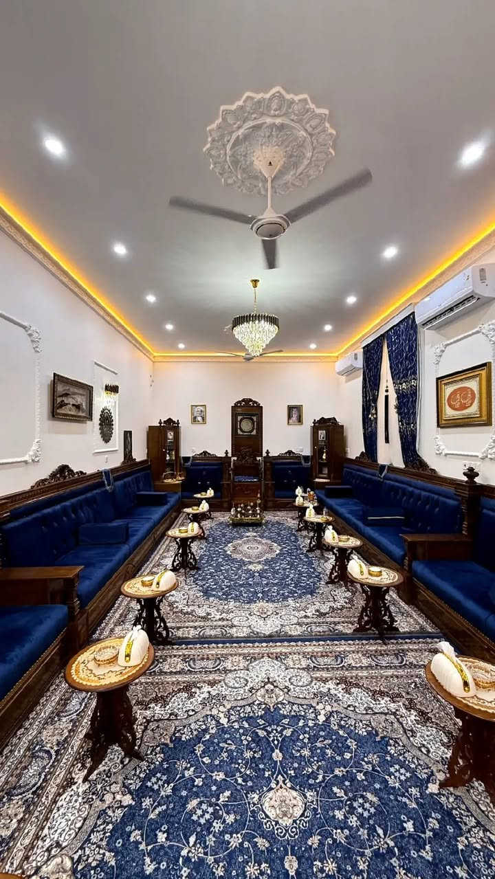 مقاولات • خدمات بناء • واتساب