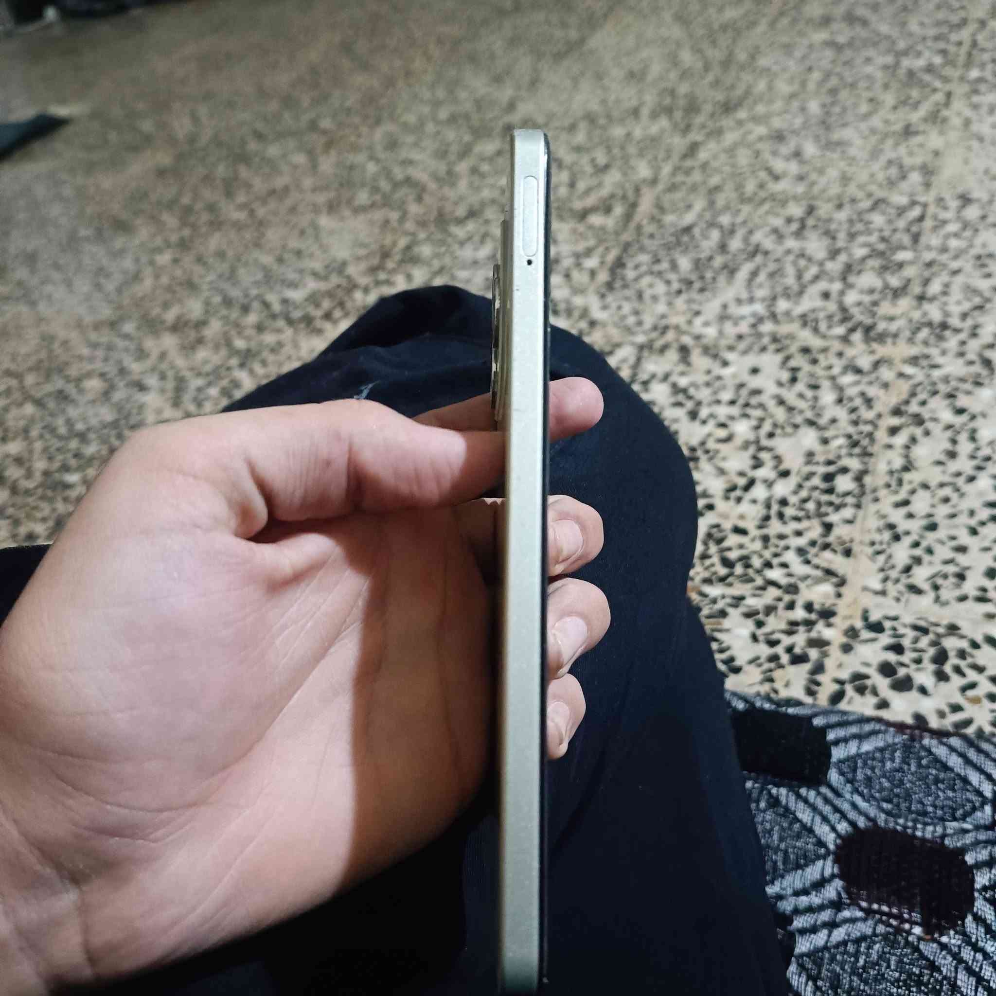ريلمي C53 • نضيف حيل • شاحن وكارتونه