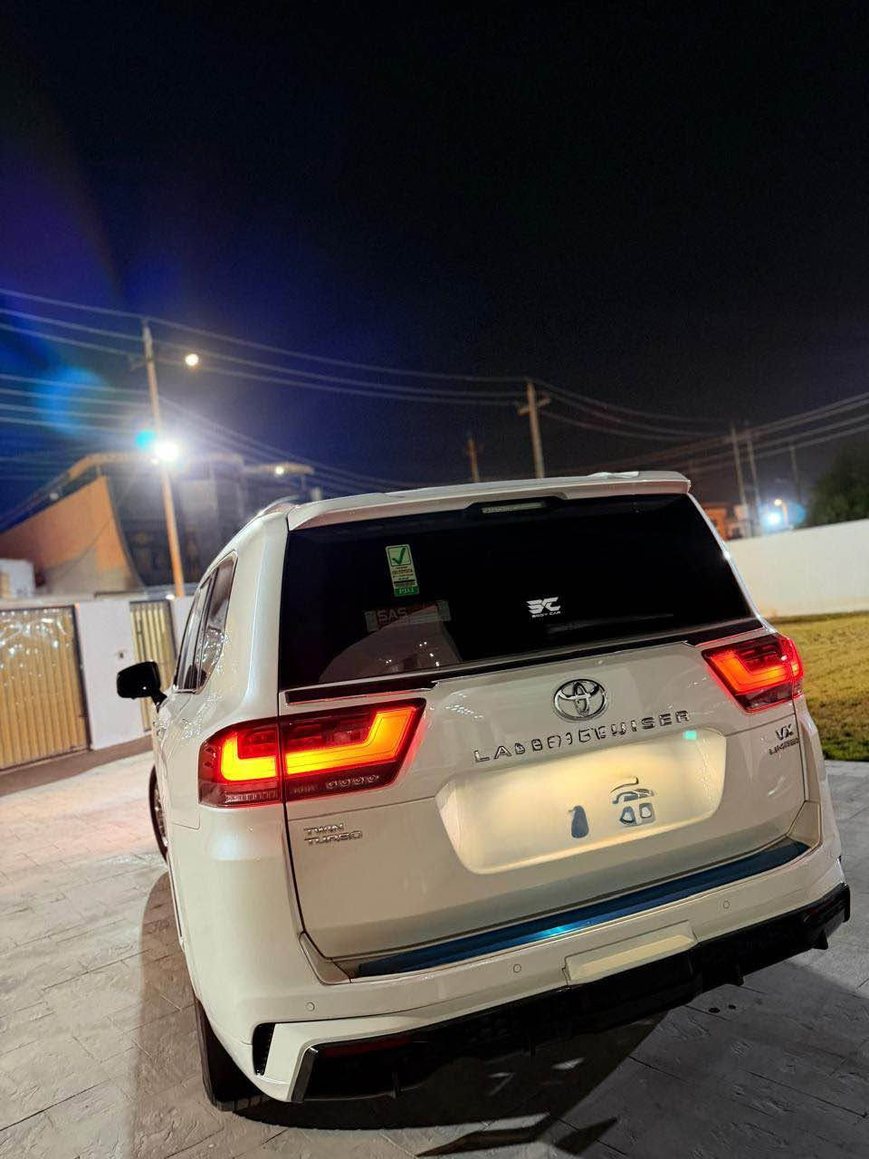 لاندكروز 2023 VX لمتد توين تيربو فوول 

السيارة ماشية 32 الف / كم ع وضع الزيرو 

كفاله عامه من كلشي السيارة كلش جديدة 

رقم بغداد تحويل مباشر 

السيارة فول : 
4 كامرات 
رادار امامي خلفي 
حساسات 
5 بصمات 
كراسي تدفئة تبريد 
فتحه سلايت 
دشبول لكزس 
شاشات خلفيه 
لحاية امامي 
توين تيربو السيارة 

مكان السيارة البصرة

السعر : 690 وبيها مجال بسيط للشراي 

للأستفسار : *********** بغداد, العراق
