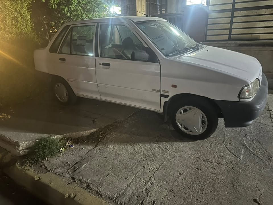 سلام عليكم للبيع رقم مميز مع السياره
رقم انكليزي جاهز بااسمي تحويل مباشر 
60005 
موديل ٢٠١١ نظيفة جدا وجاهزه محرك بلاد وكهربائيات بلاد غرفته بعدها جديده 
ماشيه ١٠٠ 
للاتصال 
***********
