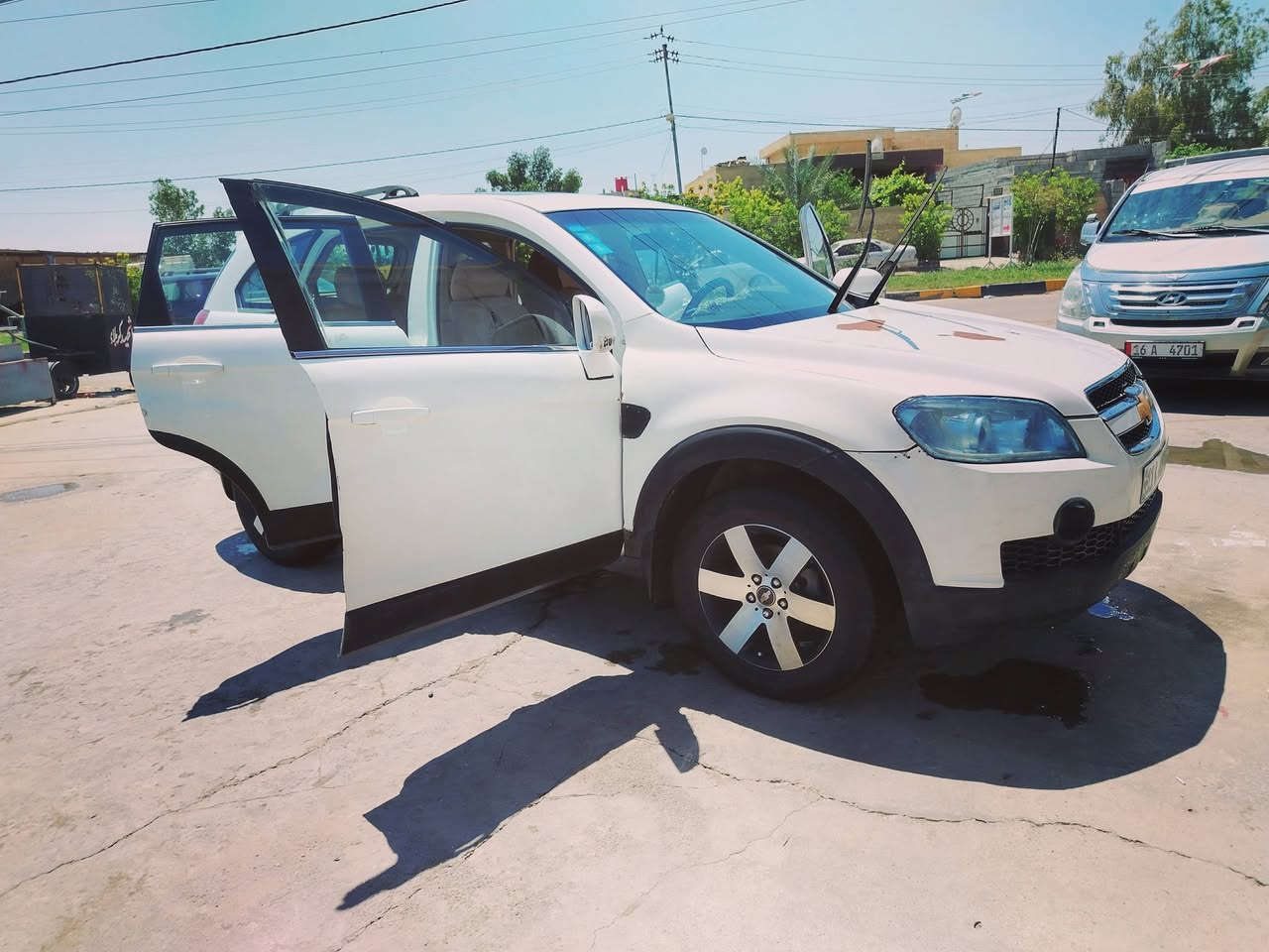 شوفرليت كابتيفا موديل 2008 وارد خليجي 
سعر مناسب 60 
فور ويل 4WD

حجم محرك 2000 اقتصادي 

كير اوتماتيك وعادي

سلايد روف

كشنات مخمل كهرباء 

كامرة خلفية دوارة + شاشة كبيرة اندروید 

داش كامرة تسجيل صورة وصوت 

دواخل عسلي نظيف

داخل دشبول صاج 

رقم بغداد جديد سنوية وهزة جديدة بأسمي تحويل مباشر
(باب وجملغ صبغ شوية اعتبرهن مصبوغات وسونار مرفق) 

مكان بلد ***********
