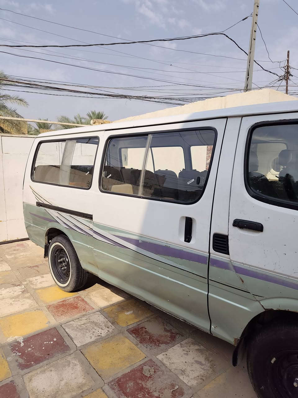 باص جنبي • ٢٠١٠ • بابل