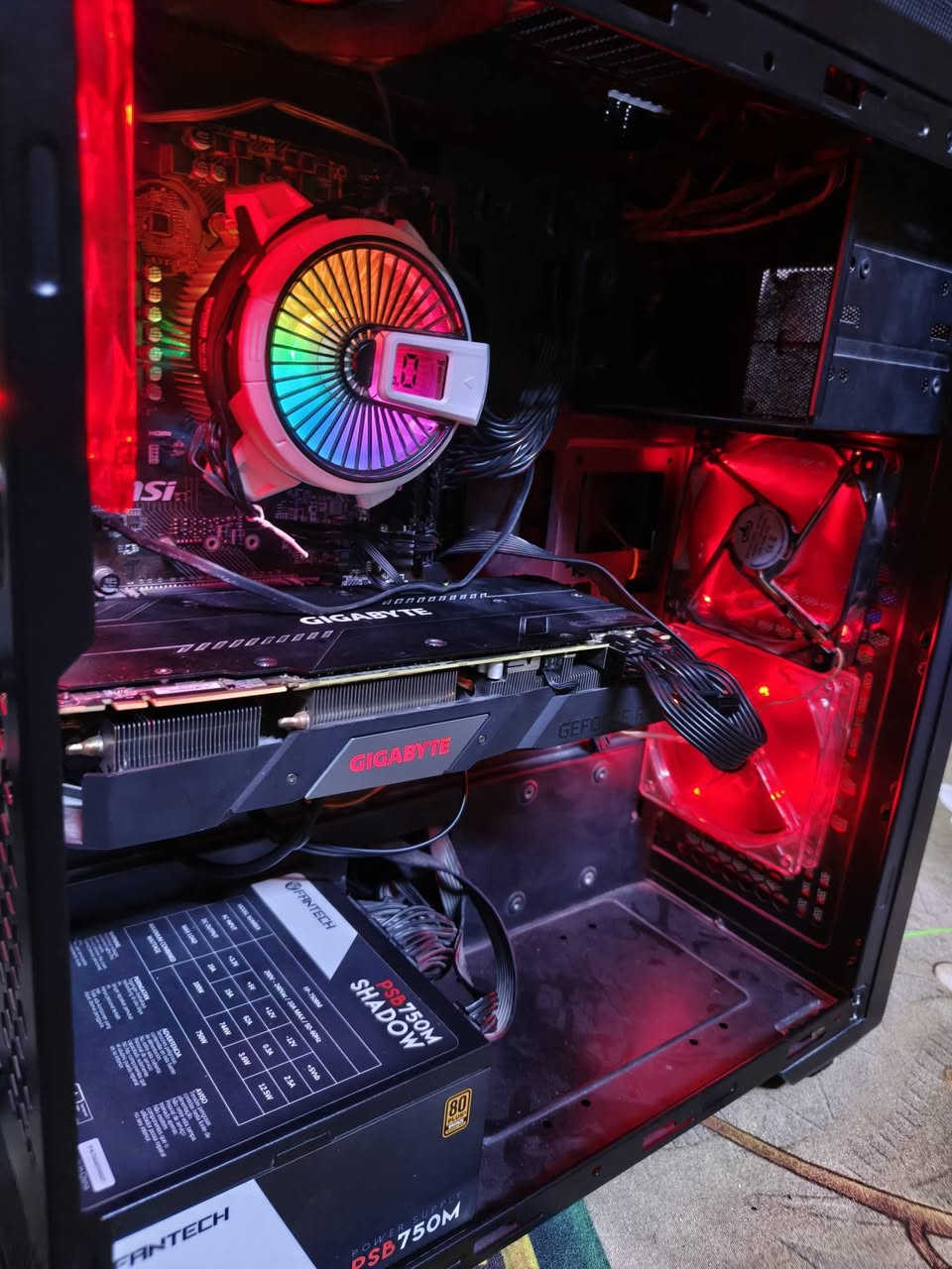 🔥 PC GAMING للبيع — تجميعة قوية وجاهزة 🔥

🎮 المواصفات:

- 🧠 CPU: Ryzen 5 3600X — 6 Cores / 12 Threads
- 🖥️ Motherboard: MSI B450
- 🎮 GPU: RTX 2070 SUPER 8GB — Gigabyte 3 Fans
- 💾 SSD: 256GB
- 💽 HDD: 1TB
- ⚡ Power Supply: Fantech Cold Full Modular 750W

🔥 مناسب للـ Gaming بدقة 1080p و1440p

💰 السعر: 750 ألف دينار
📍 المكان: بغداد — مدينة الصدر
📞 للتواصل: ***********
