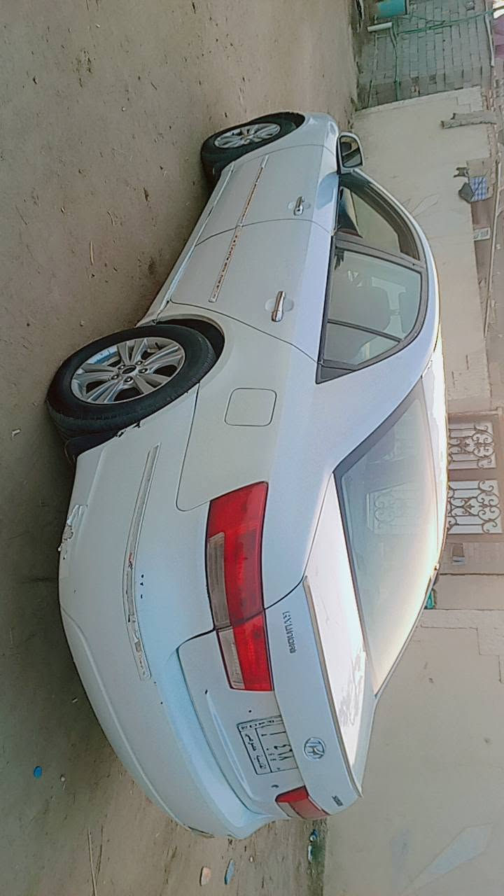 هيونداي سوناتا • سيارة