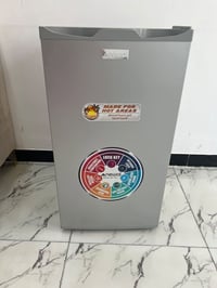 ثلاجة • جديدة • للبيع