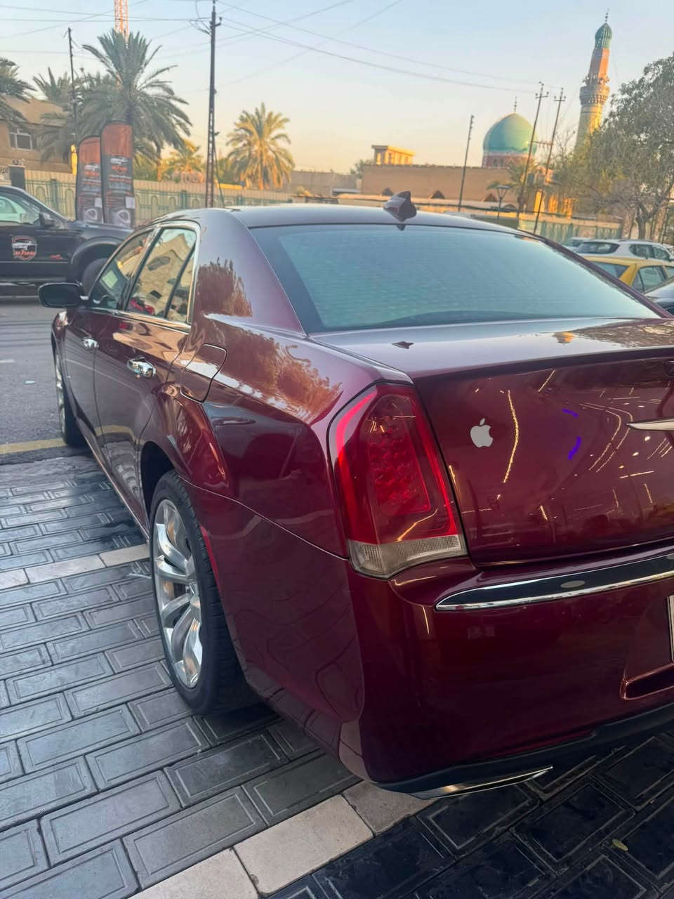 السلام عليكم اوباما موديل 19 كندي ليمتد فول مواصفات رقم بغداد بأسمي سعرها ٢٤٠ مكانها بغداد االيرموك 
تو ويل السيارة 
سونار مرفق بالمنشور كلين تايتل بدون صبغ عدا دعاميه فقط اماميه 
***********
