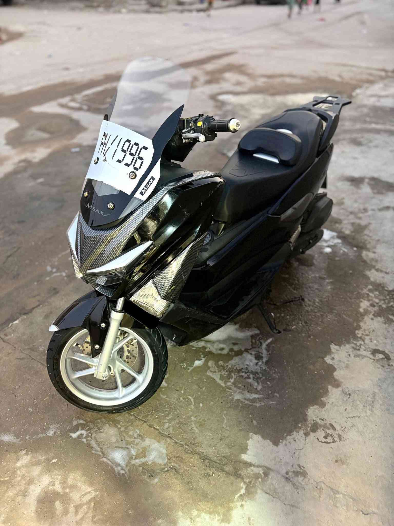 Yamaha NMAX

طراز NMAX حجم 150 سي سي - موديل 2024 بحالة ممتازة للبيع تفاصيل الدراجة والمواصفات الكاملة : نوع

الدراجة ديزاين ياماها NMAX الشهير) (الموديل)

2024 حجم المحرك : 150 سي سي 150cc) محرك نشط

واقتصادي جداً في استهلاك

للتواصل خاص او واتساب

***********

السعر ( مليون و ١٠٠ ) وبيها مجال للطبين
