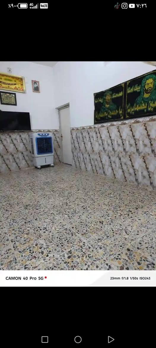 للبيع مشتملات #مصفر عدد 2
مشتملين مصفر كل واحد مساحة 100 متر
الأول ركن
الثاني بصفه
الموقع: دور معلمين الاولى موقع جداً راقي ع شارعين
منطقة هادئة ومخدومة
المشتمل_الأول: غرفتين وحدة جوه ووحدة فوك + استقبال + صالة + مطبخ + صحيات.
المشتمل_الثاني: صالة + مطبخ + غرفة + صحيات داخلية وخارجية
#ملاحظة:  معاملات مشتملات مروجه بالبلدية وكامله
 موقع مرتب وهادئ ومناسب للسكن اذا اتريد تعرف بعد شغلات اتصل على رقم ***********
*********** @إشارة
