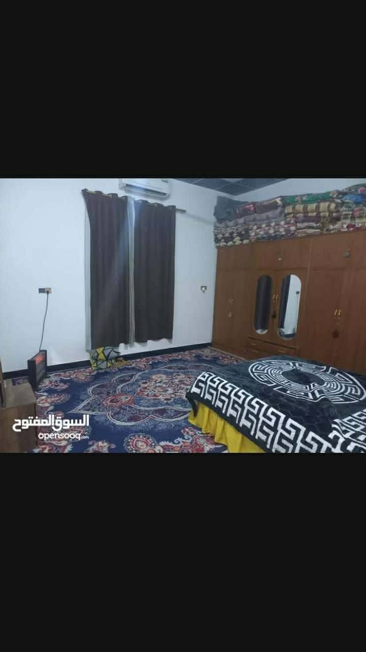 بيت مساحة 240 زراعي سند 25
طابقين الطابق الاول يحتوي ع غرفتين وصالة ومطبخ و استقبال وصحيات داخلية وصحيات خارجية وكراج وحديقة و منور
الطابق الثاني بس هيكل غرفتين وحمام يحتاج صب
وترك داير ميدور البيت شبابيك الغرف علية
عنوان المنزل ابو الخصيب العوجة شارع ابو وضاح
سعرة 90 وبي مجال استفسار ع رقمي بي واتساب ***********
