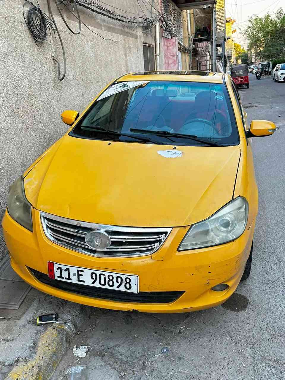 2013 BYD  G3   محرك هوندا
كير ومحرك  ومنضومة تبريد  ثلج وتخم تايرات كلهن جدد 
السياره بدون اي صبغ  جاهزه كلشي متحتاج ب اسمي  رقم انكليزي جديد عنواني بغداد السعر 45 ورقه ***********
