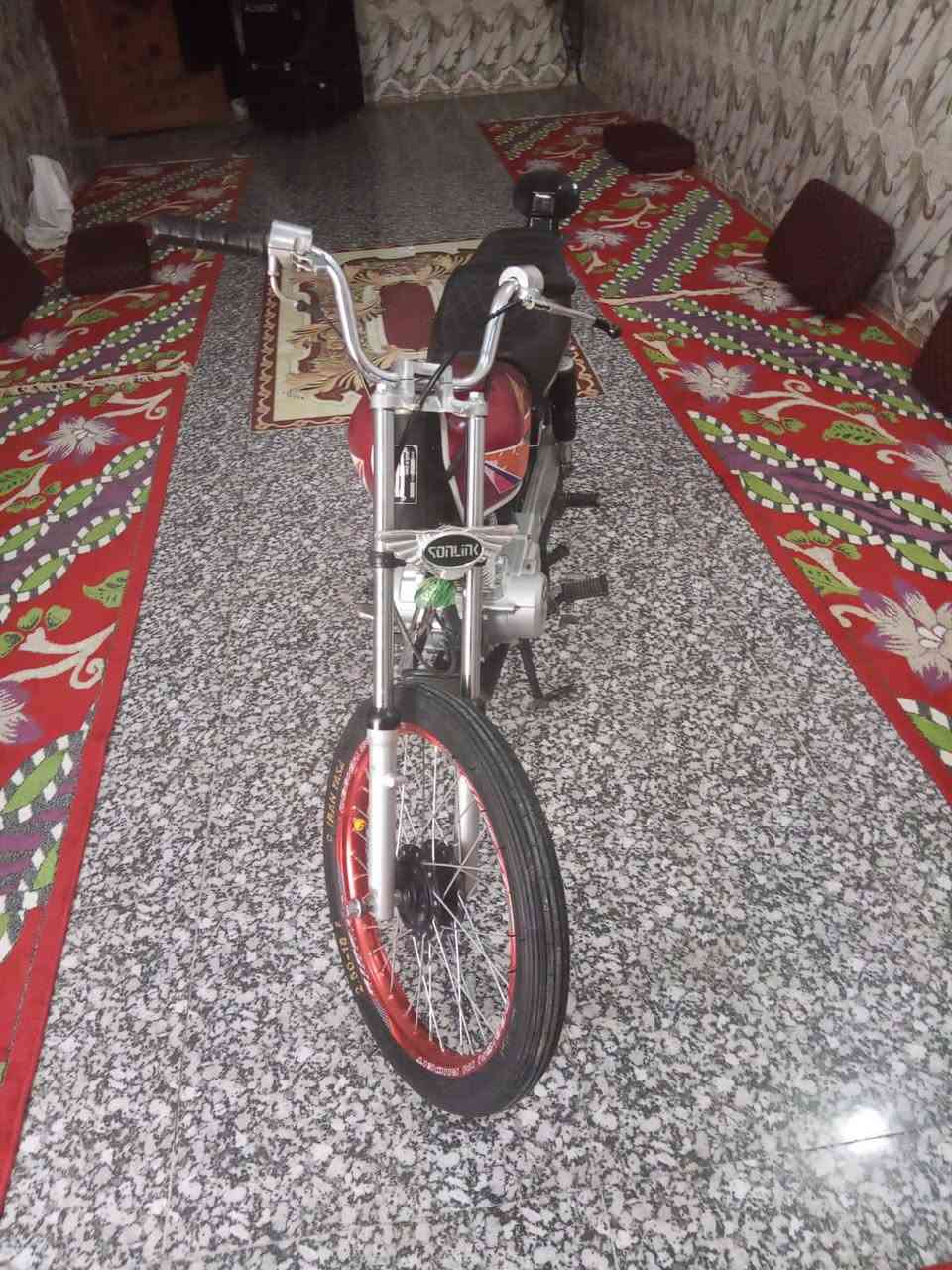 دراجه للبيع سيجي نامه تعمير 26 برغي واحد ماعوزهه دراجه مكاني ناصرية سوك شيوخ كرمت بني سعيد سعر 600 وبيهه مجال ***********
