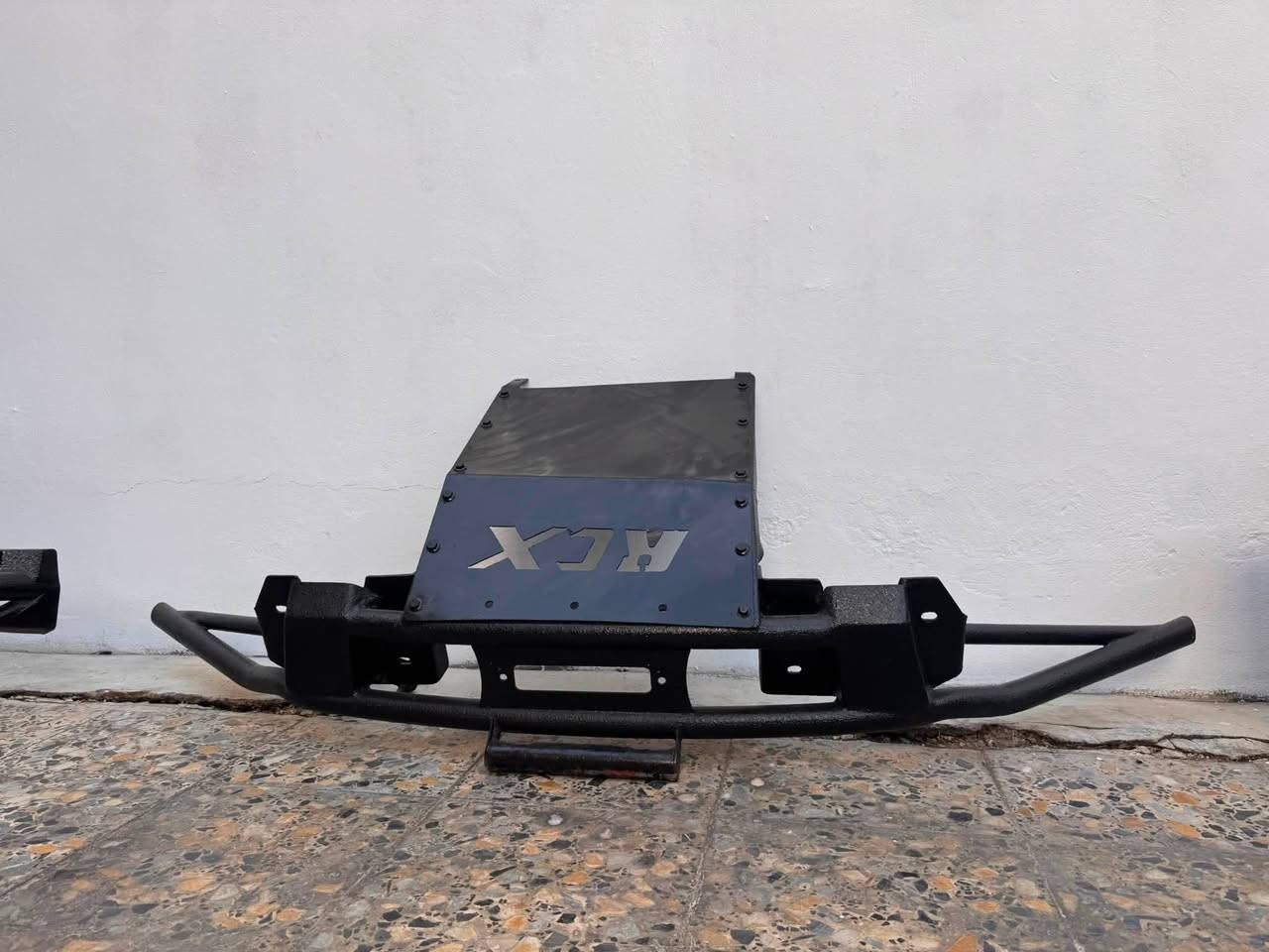 للبيع دعاميات اماميه خلفيه فورد F150
مكان بغداد المنصور 
***********
