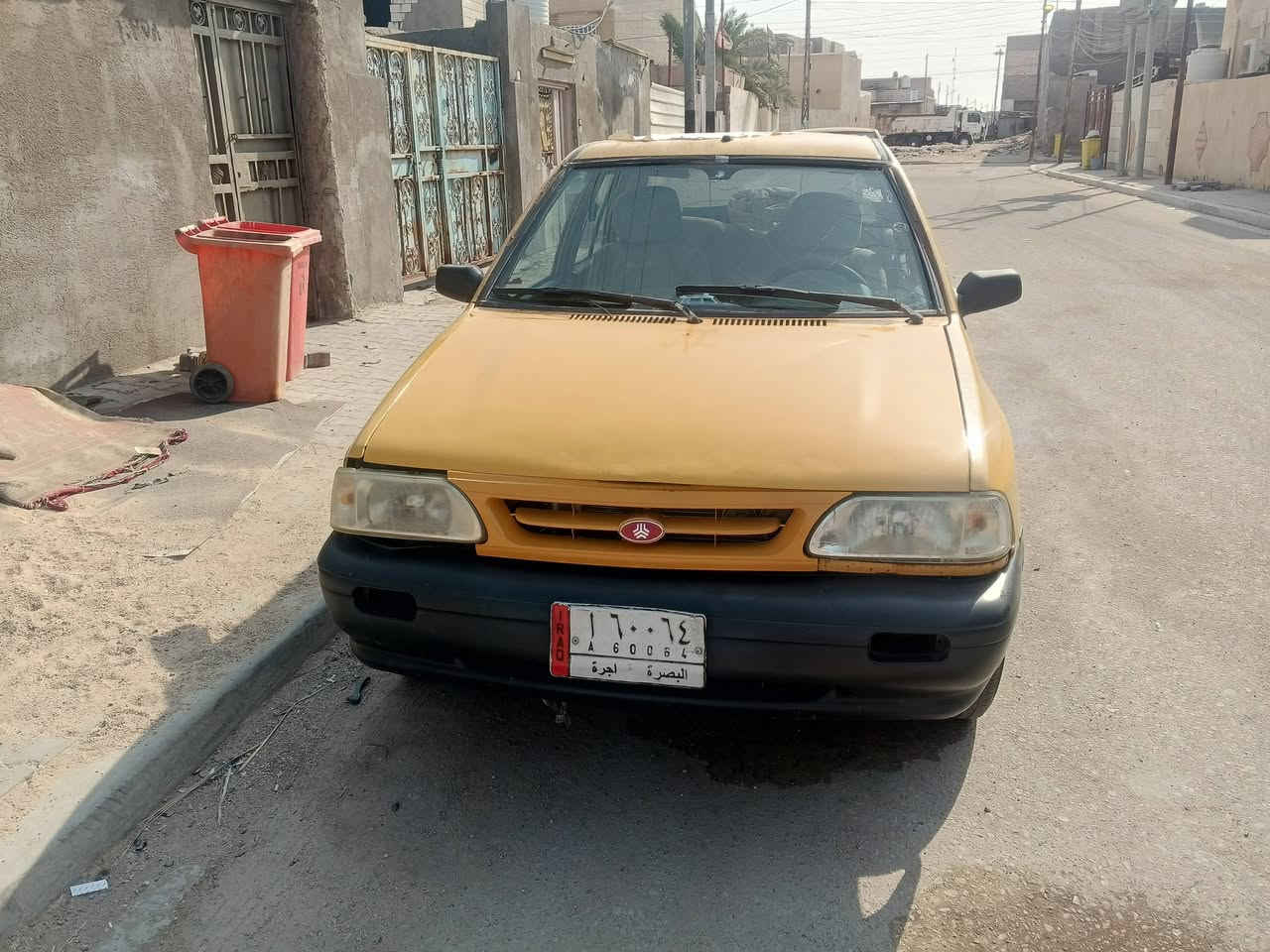 السلام عليكم سايبة موديل 9 مكينة وكير نضيفات سنويه ساقطة من 21 راعيهة موجود اريد احول السياره خير من الله غرفتهه حلوه السعر مليون و 400  *********** متواجد تصال وهذا رغم بي واساب***********
