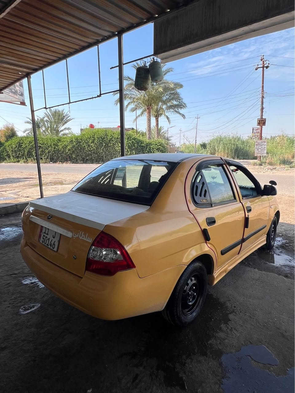 السياره جاهزه من كلشي محرك وكير نضيف السياره جاهزه من كلشي ترهم مراوس هم +964 771 226 2668 بغداد, العراق
