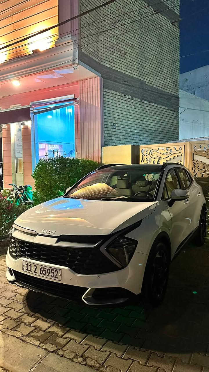 سبورتج خليجي 2025 ماشيه 18 الف كيلو متر
فول مواصفات بنوراما جنطه كهرباء كشنات كهرباء 
 بيها فقط تكحيل بالدعاميه بسيط
سعرها 222 ورقه وبيها مجال ***********
مكان السياره كربلاء
