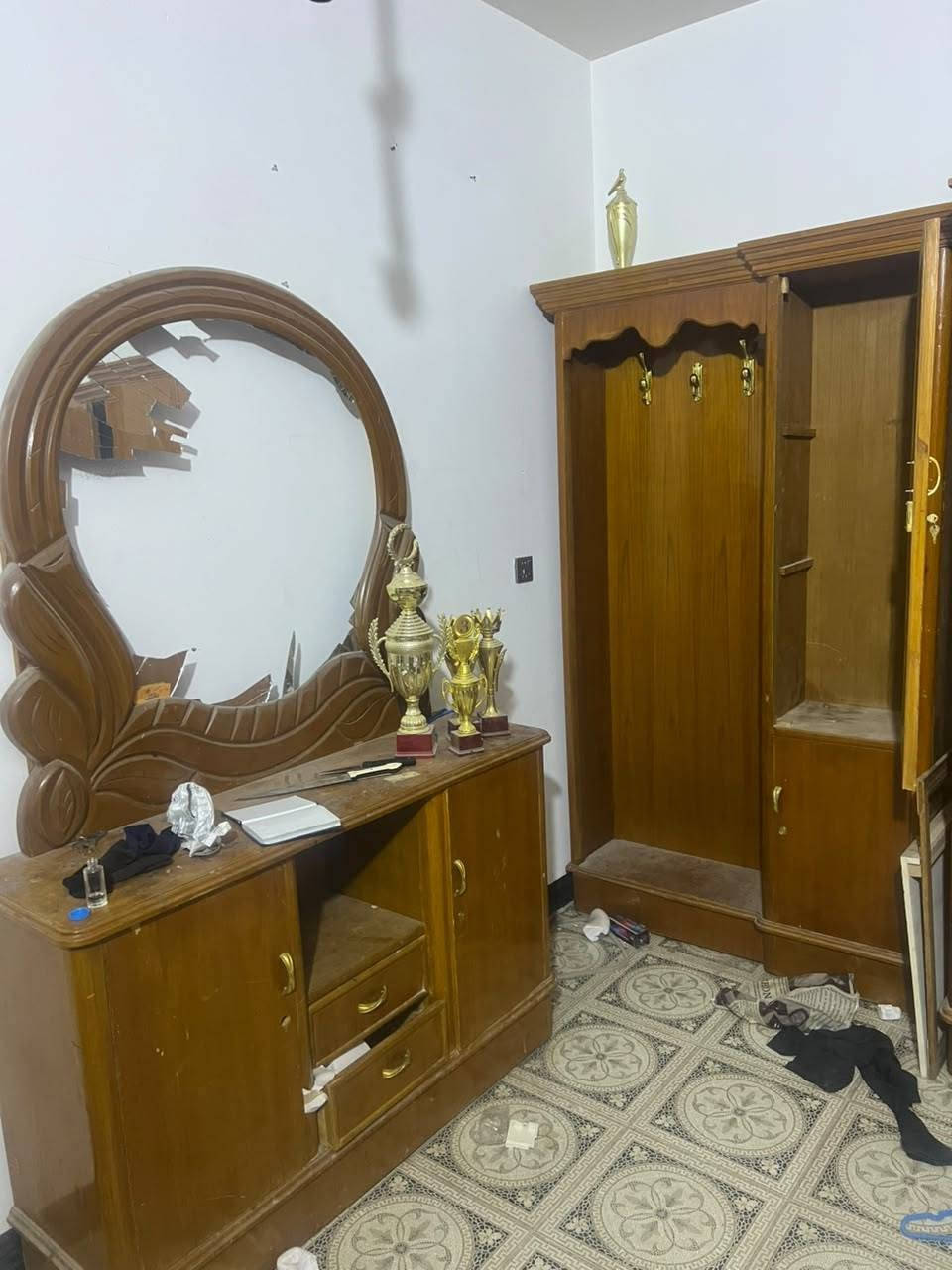 غرفه نضيفه • للبيع • نجف الاشرف حي السواق